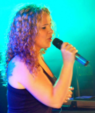 Mónica